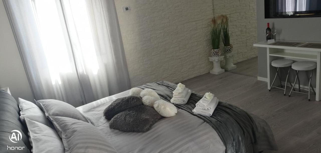 B&B Milano Center Porta Romana Экстерьер фото
